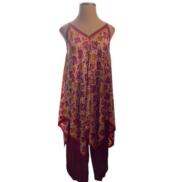 Fashion Tops - Size One Size‎ Fashion Plum Print Casual Top
